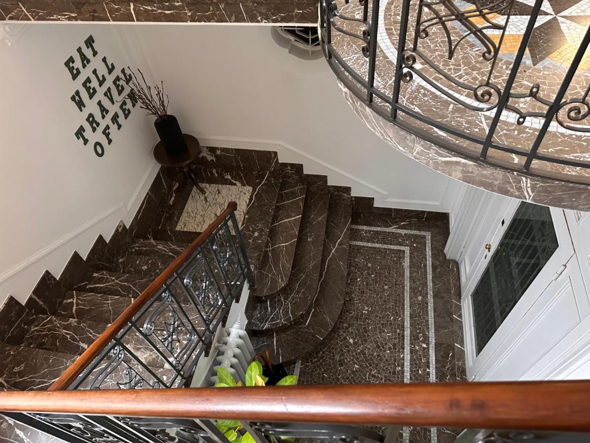 Botta 9 Bed & Breakfast Bergamo Bagian luar foto