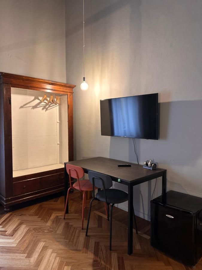 Botta 9 Bed & Breakfast Bergamo Bagian luar foto